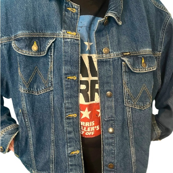 Vintage Yellowstone  Wrangler Oversized Jean Jacket - Picture 4 of 17